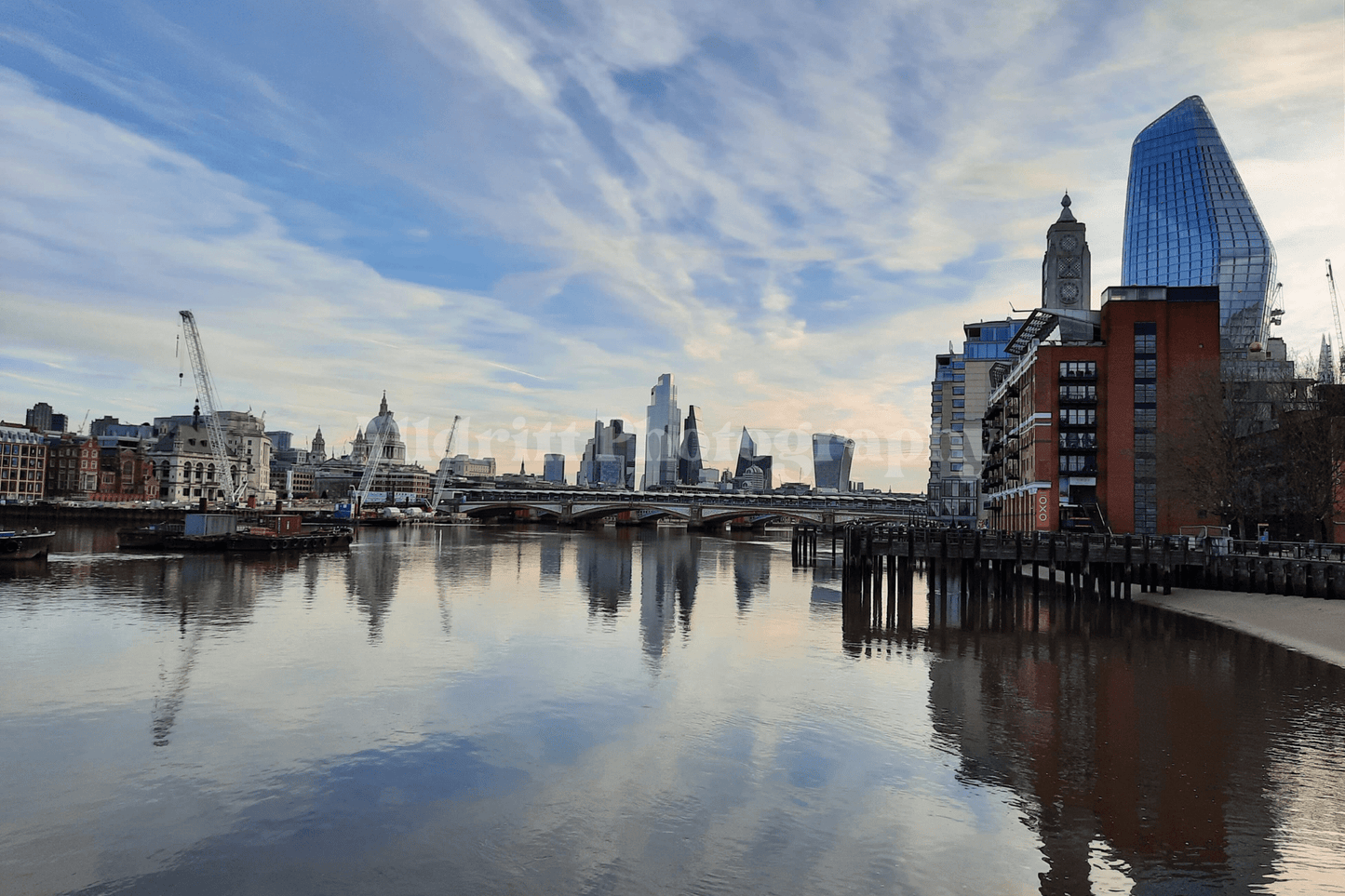 London Skyline Reflection - Alldritt.Photographyproduct_name