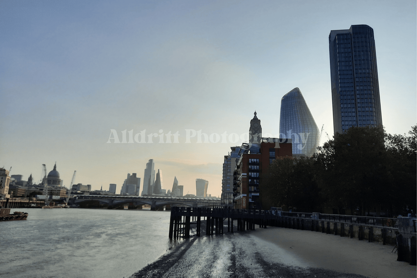 Peaceful London - Alldritt.Photographyproduct_name