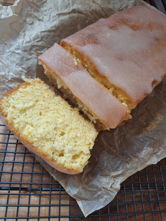 Lee's Lemon Drizzle Cake